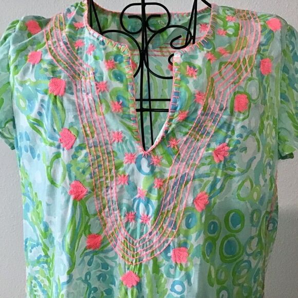 Lilly Pulitzer Cotton Embroidered Under the Sea Short Sleeve Blouse - Picture 8 of 11